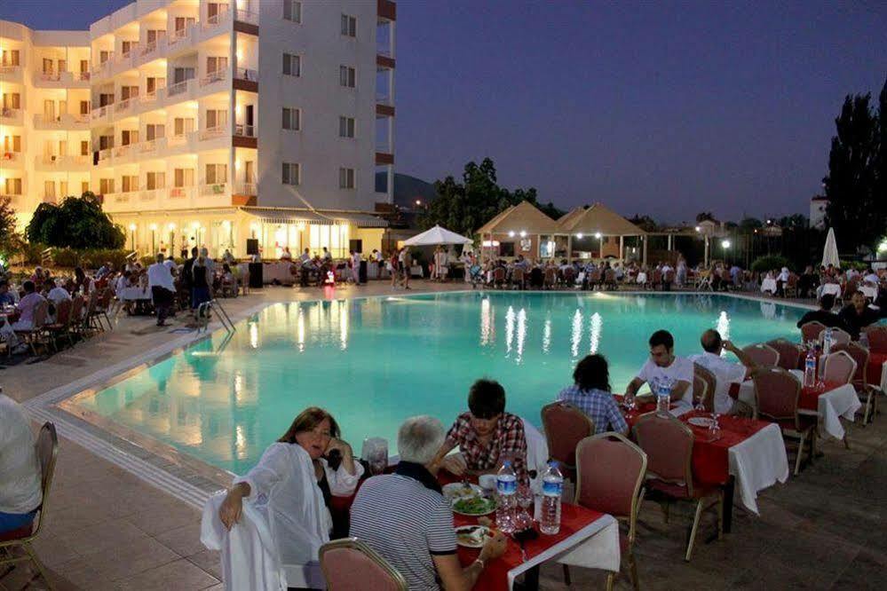 Rena Hotel Küçükkuyu Exterior foto